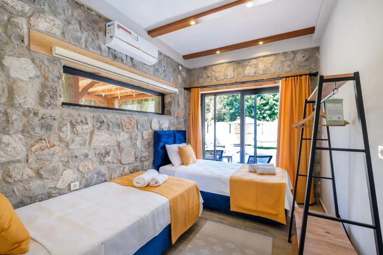 Muestakil Havuzlu Jakuzili Tatil Villasi Fethiye Törökország